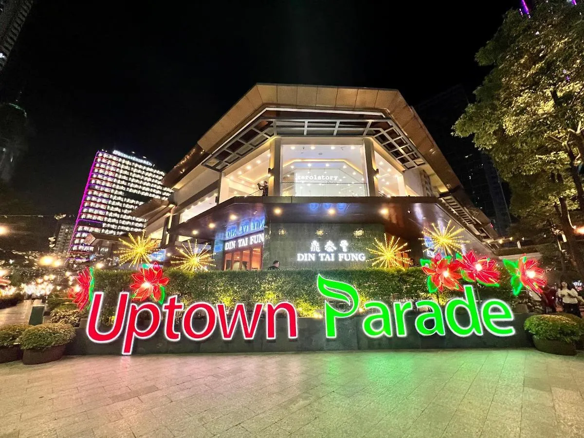 Bgc Luxury Condo - Balcony, Pool, Wi-Fi, City View - Suite 25 Manila