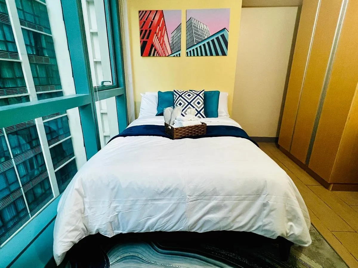 Bgc Luxury Condo - Balcony, Pool, Wi-Fi, City View - Suite 25 Manila Apartment