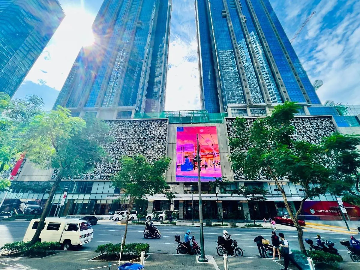 Bgc Luxury Condo - Balcony, Pool, Wi-Fi, City View - Suite 25 Manila 0*,