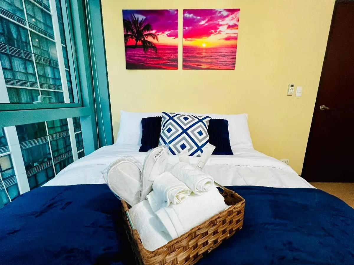 Bgc Luxury Condo - Balcony, Pool, Wi-Fi, City View - Suite 25 Manila Philippines